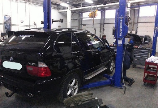 ������ ���� BMW �65