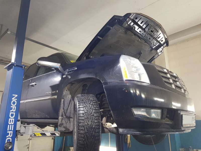 ������ ���� Cadillac Escalade
