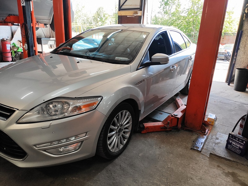 ������ ���� Ford Mondeo