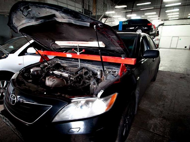 ������ ���� Toyota Avalon