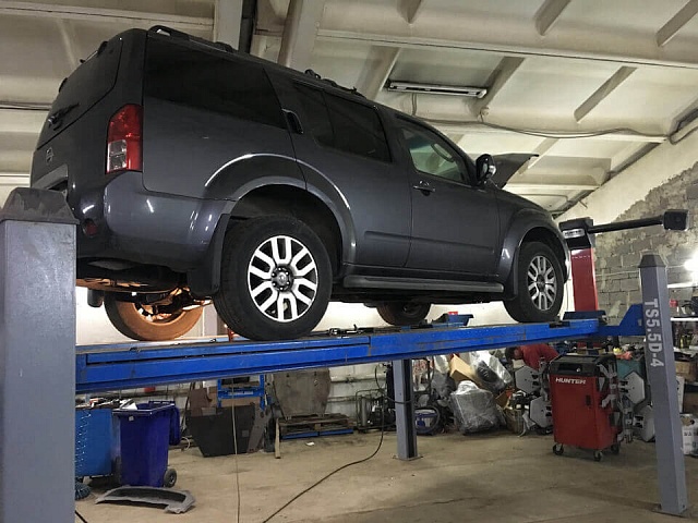 ������ ���� Nissan Pathfinder