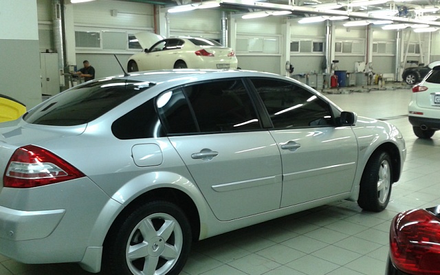 ������ ���� Renault
