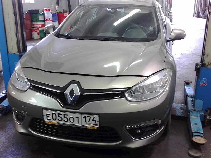 ������ ���� Renault Fluence