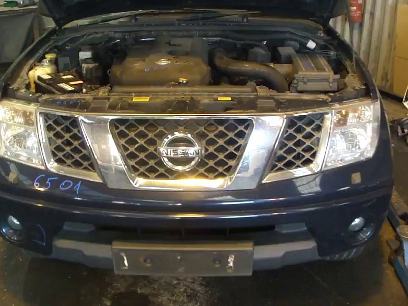 ������ ���� Nissan Navara