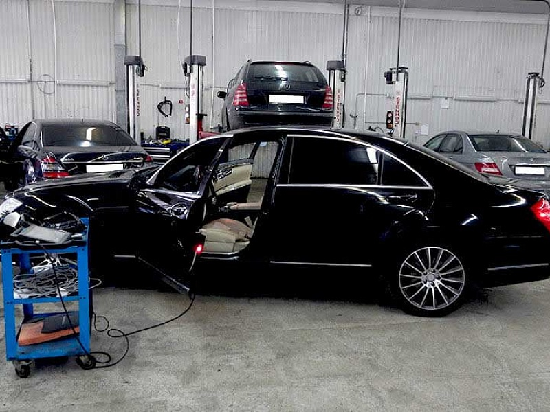 ������ ���� Mercedes W203
