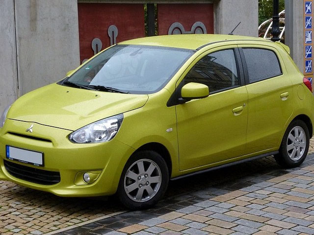 ������ ���� Mitsubishi Space Star