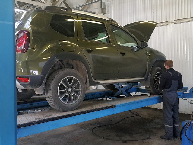 ������ ���� Renault Duster