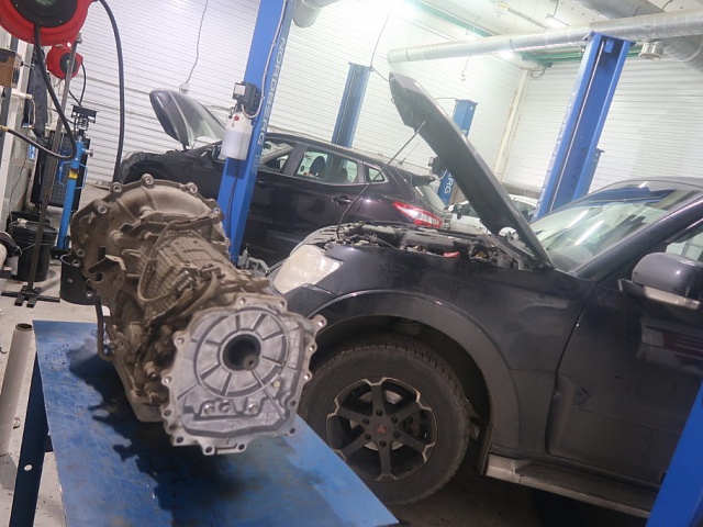 ������ ���� Mitsubishi Pajero