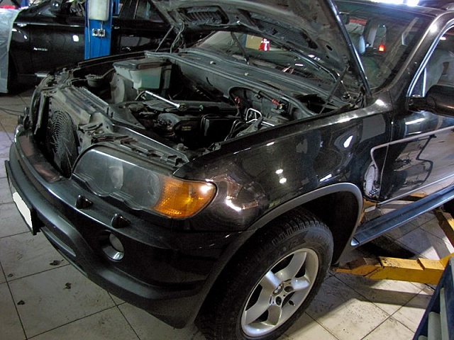 ������ ���� BMW X5