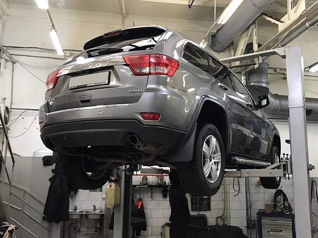 ������ ���� Jeep Grand Cherokee