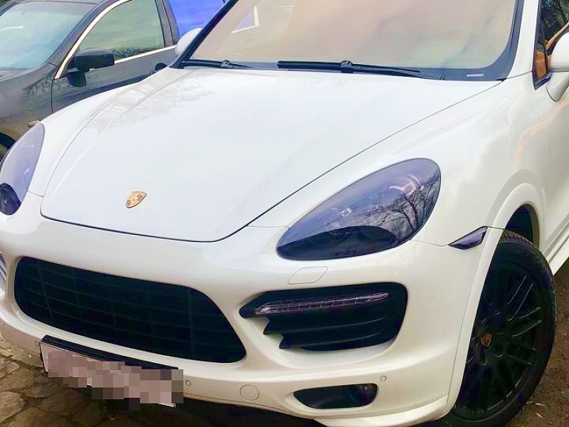 ������ ���� Porsche Cayenne