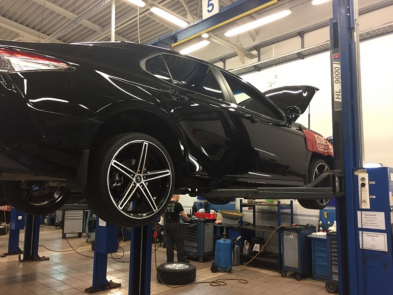 ������ ���� Toyota Camry