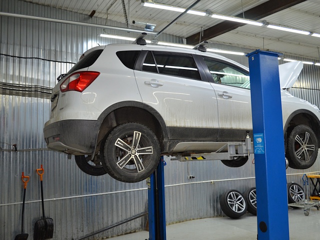 ������ ���� Suzuki ��4