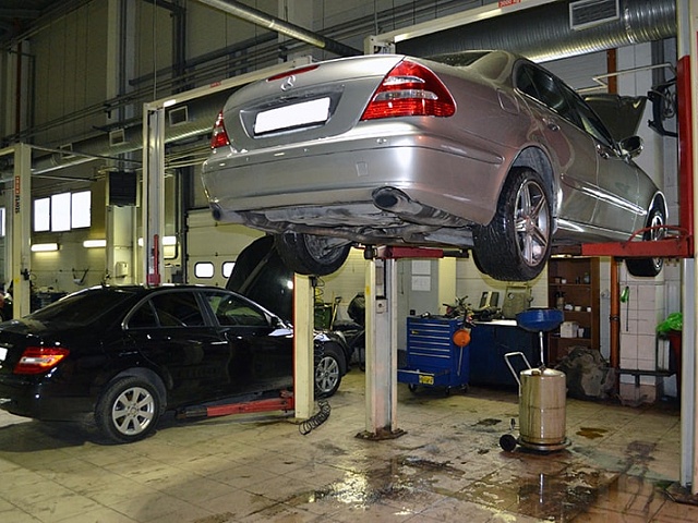 ������ ���� Mercedes 211