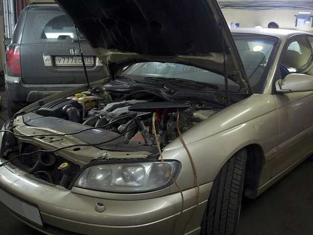 ������ ���� Opel Omega