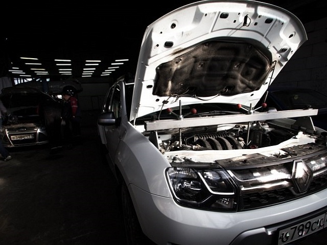 ������ ���� Renault Clio