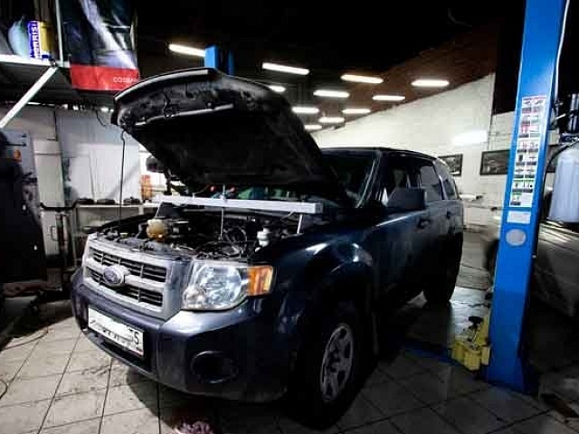 ������ ���� Ford Explorer