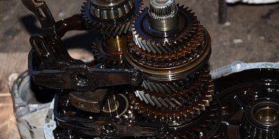 ��������� Easytronic 