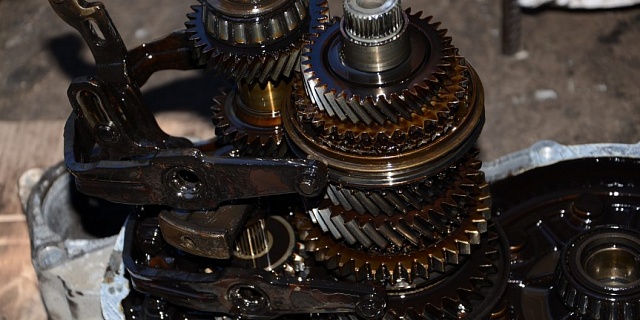��������� Easytronic 