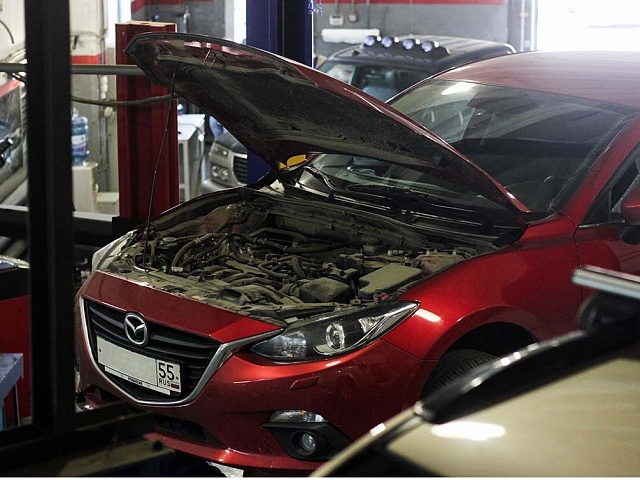 ������ ���� Mazda 3